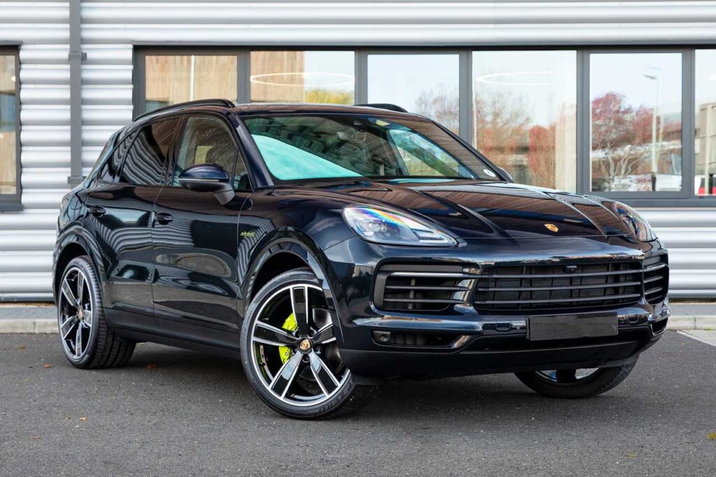 Porsche cayenne ‘23 e platinum hybrid full extra